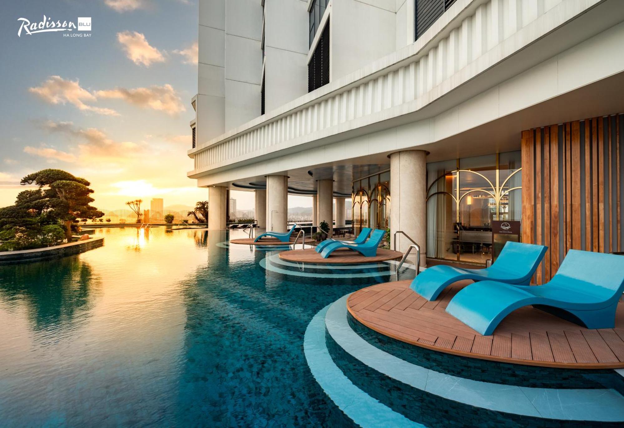 Radisson Blu Ha Long Bay Hotel Bagian luar foto