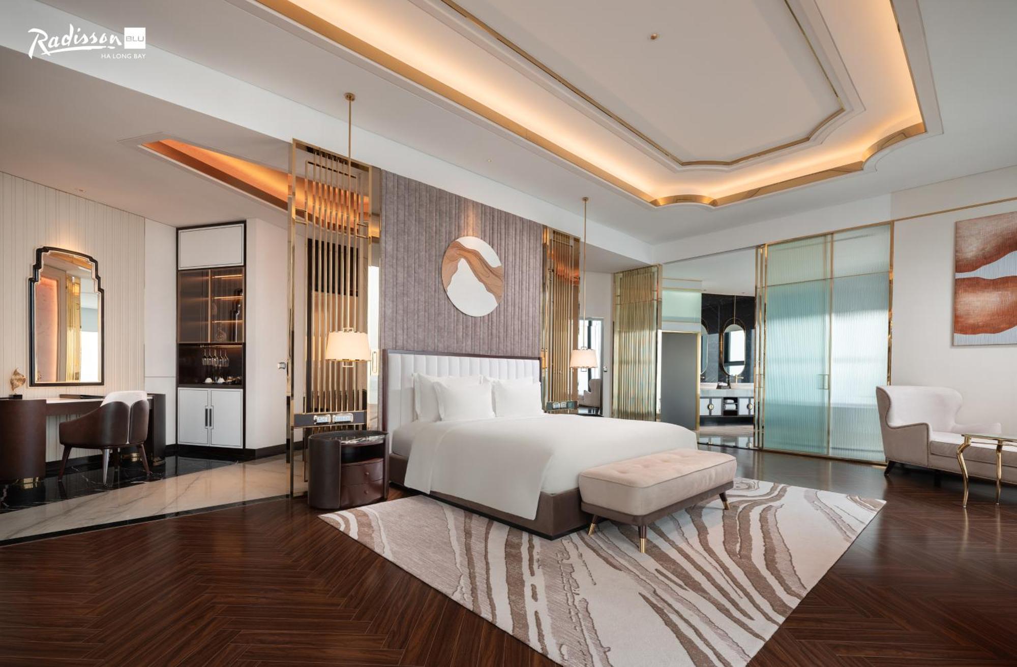 Radisson Blu Ha Long Bay Hotel Bagian luar foto