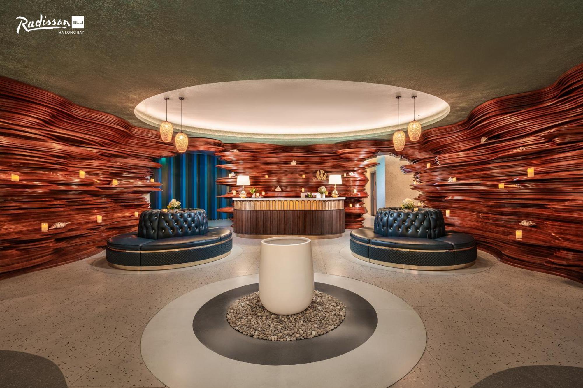 Radisson Blu Ha Long Bay Hotel Bagian luar foto