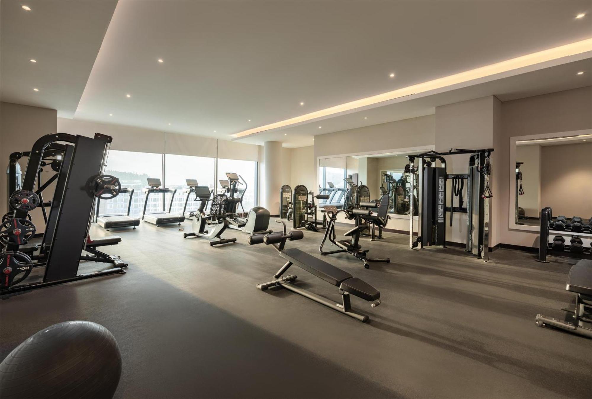 Radisson Blu Ha Long Bay Hotel Bagian luar foto
